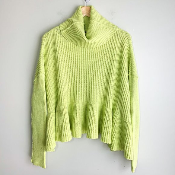 NWT Free People Layer Cake Turtleneck Sweater Key Lime Size Small - Picture 13 of 13